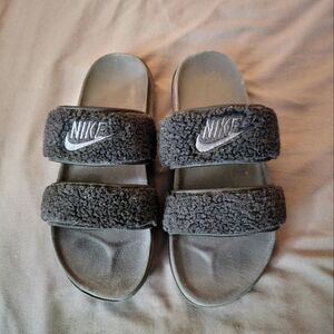 Nike Black Fuzzy Slides